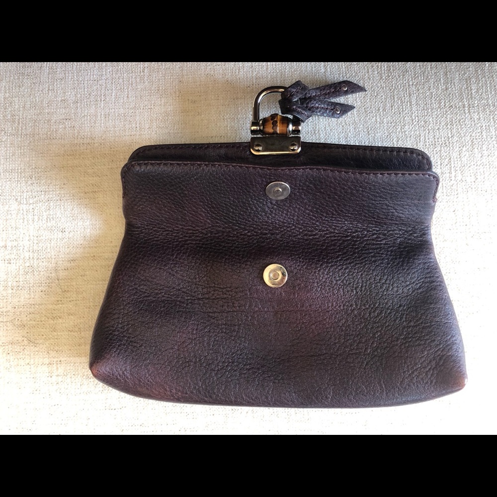 Gucci - maroon leather with bamboo accent - Picture 6 of 13